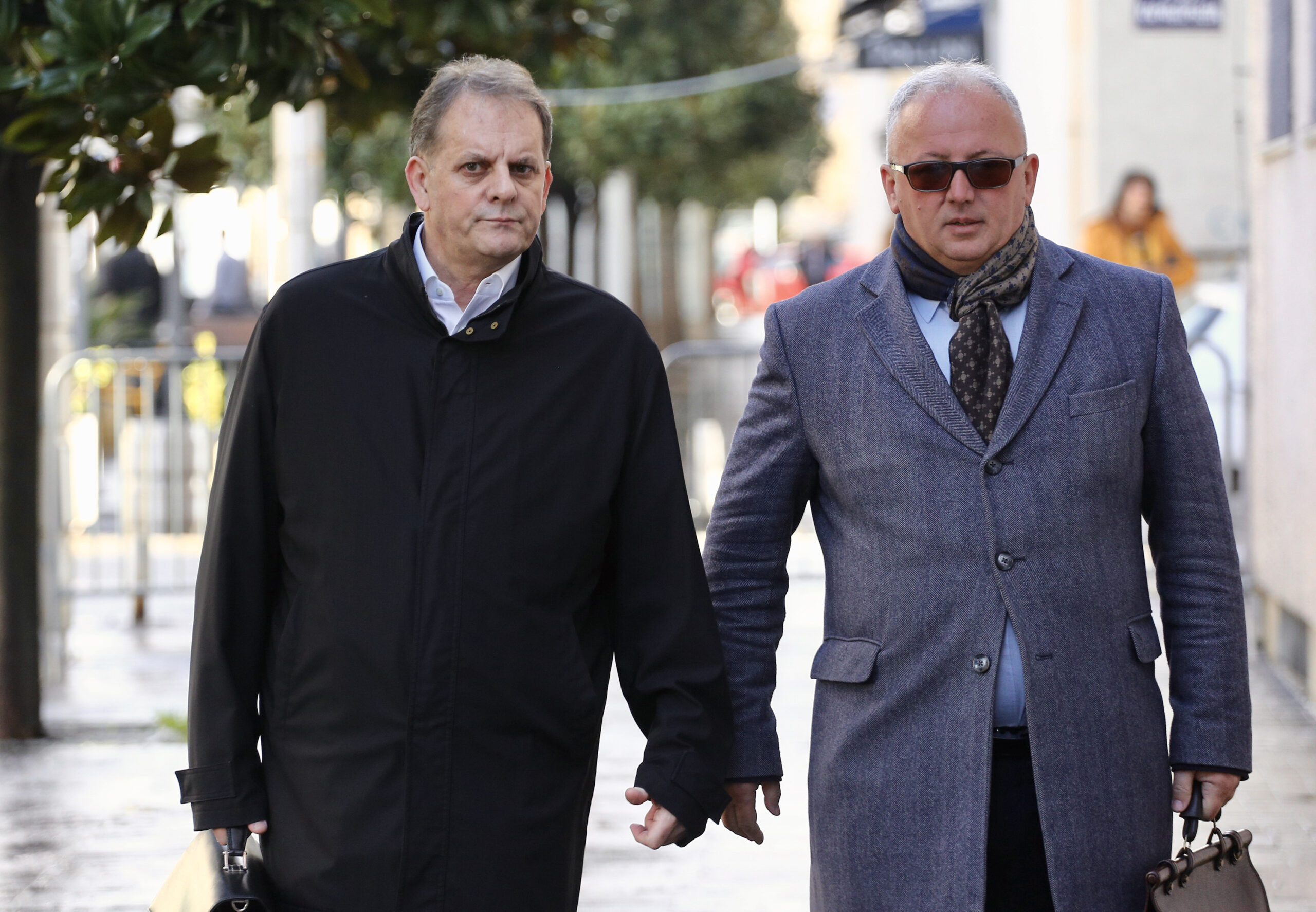 SLUČAJ “KOVERTA” – Odbrana Kneževića: Sudu nije u interesu da Duško Knežević prisustvuje suđenju