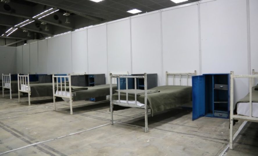 Srbija: Prvi pacijenti primljeni u privremenu bolnicu u Sajmu