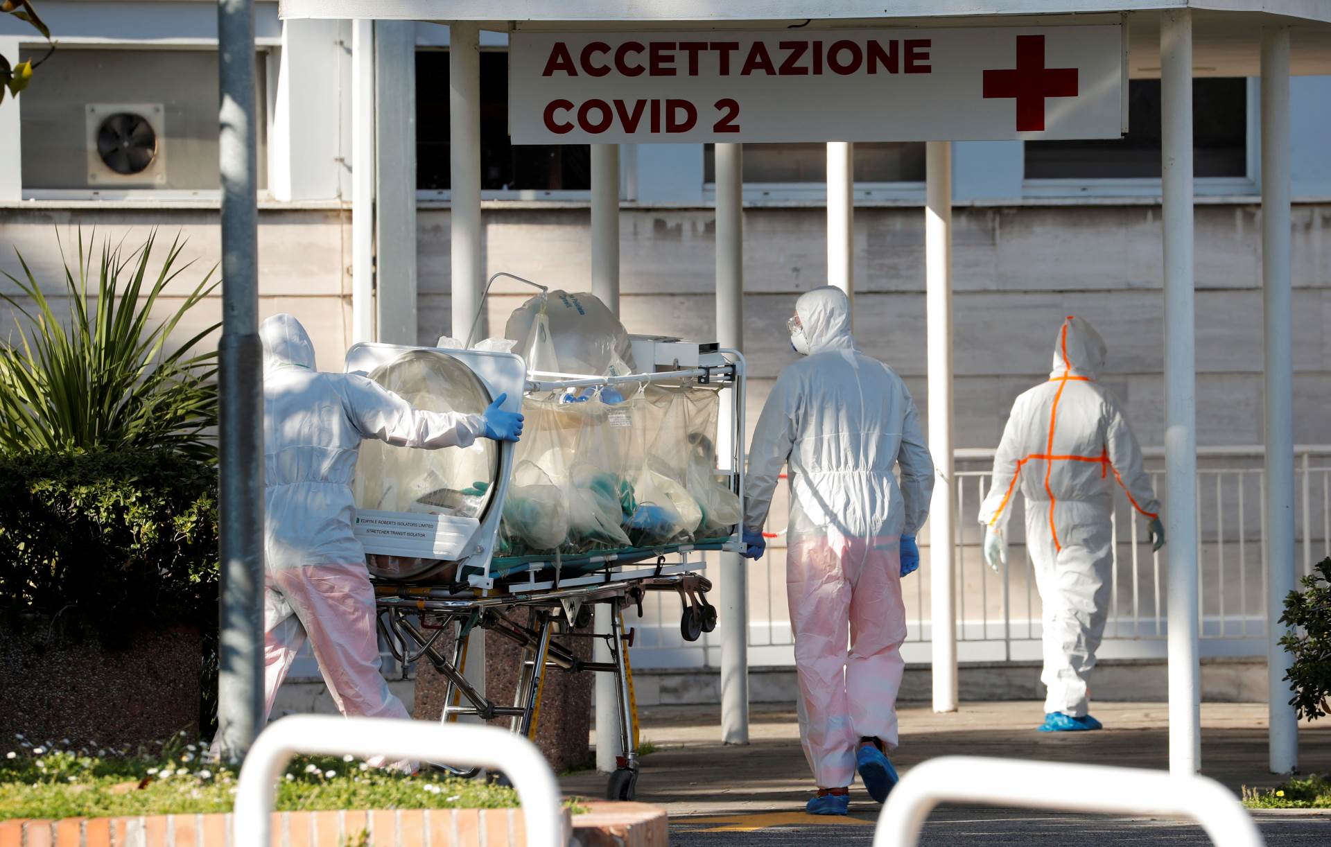 Italija i Španija bilježe gotovo tri četvrtine svih umrlih u Evropi