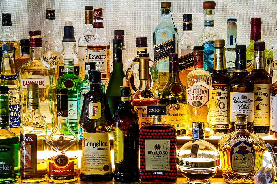 Dračenovac: Policija oduzela 100 litara alkohola