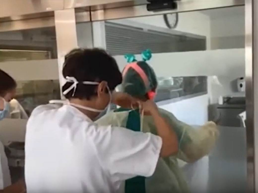 VIDEO/ ŠPANIJA: U nedostatku opreme evo kako je DOKTOR od MASKE ZA RONJENJE napravio zaštitnu