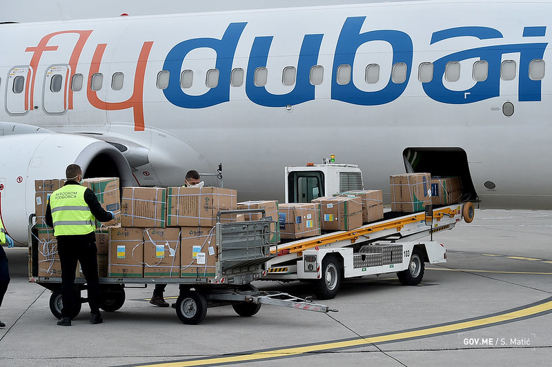 Stigao kontigent od 3.5 tone medicinske i zaštitne opreme na podgorički aerodrom