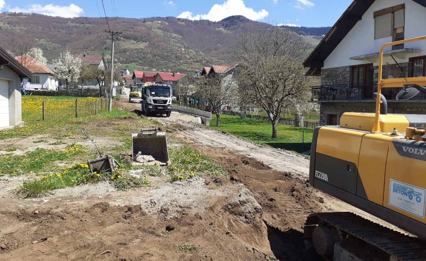 Plav: Počela rekonstrukcija Ribarske ulice
