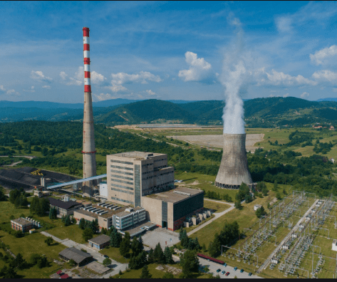 Teško povrijeđen radnik na remontu TE Pljevlja, hitno prebačen u Risan