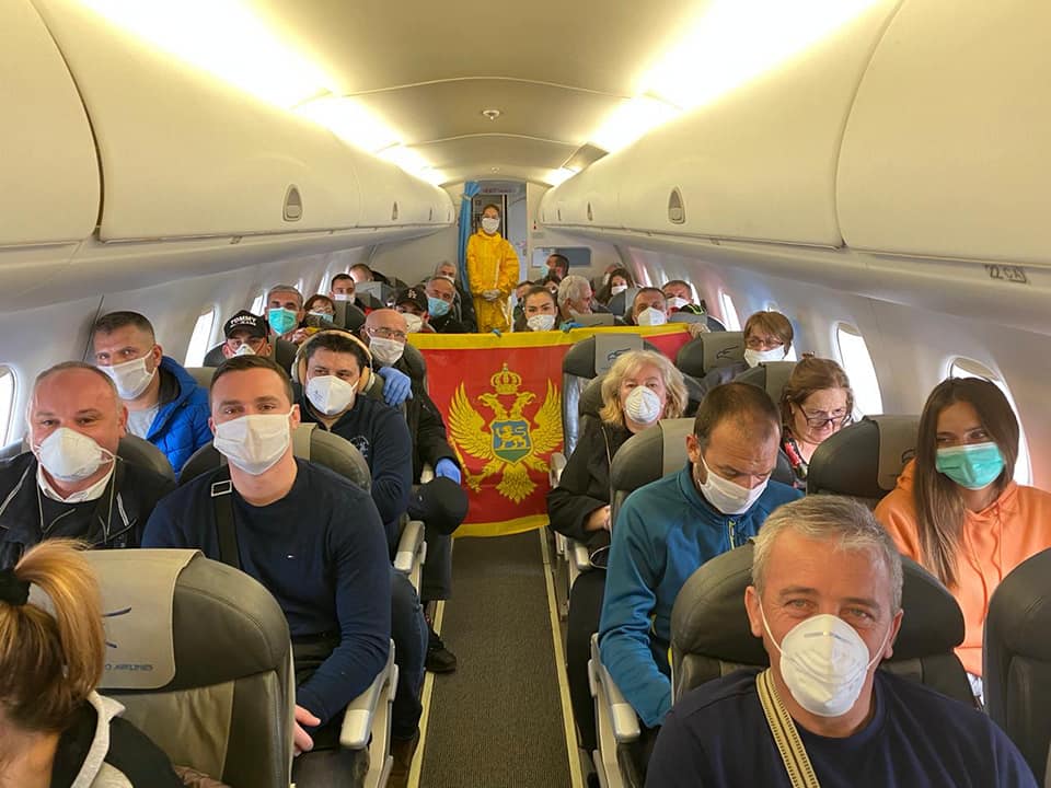 Dobrodošli: U Podgoricu sletio avion sa 111 CG državljana iz Frankfurta
