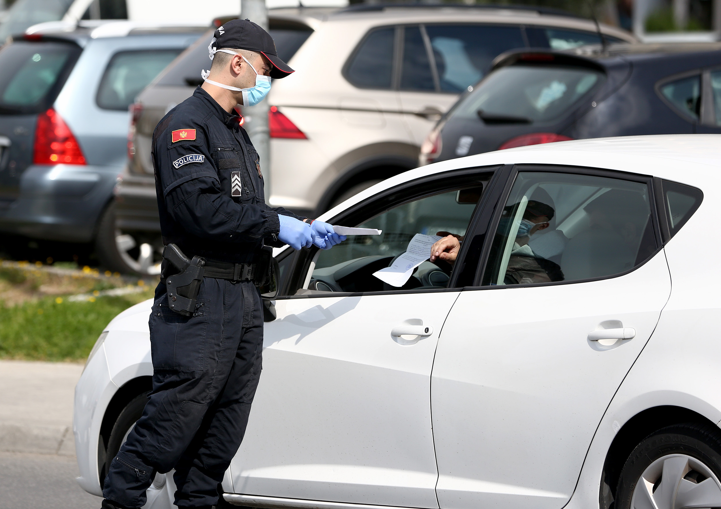 Procesuirane 23 osobe zbog kršenja zabrane izlaska, najviše u Podgorici i Nikšiću