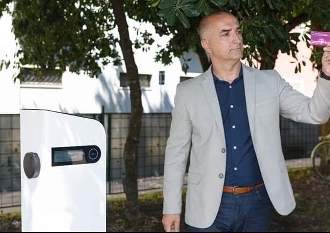 Tivat: “Parking servis” donira 2.500 eura, izvršni direktor uplaćuje 50 odsto zarade