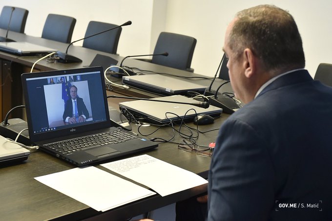 Od tri miliona pomoći EU -100 respiratora, 10 mobilnih rendgenskih uređaja…