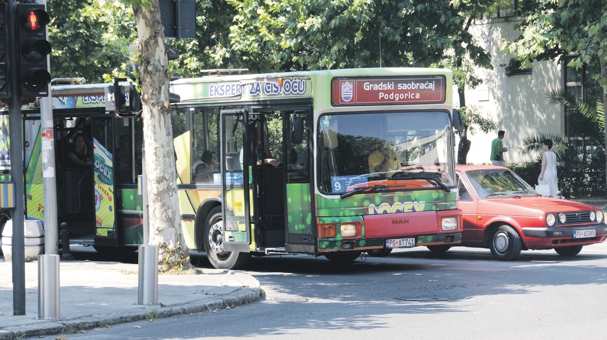 Glavni grad krenuo u modernizaciju gradskog saobraćaja kroz uvođenje elektronske karte