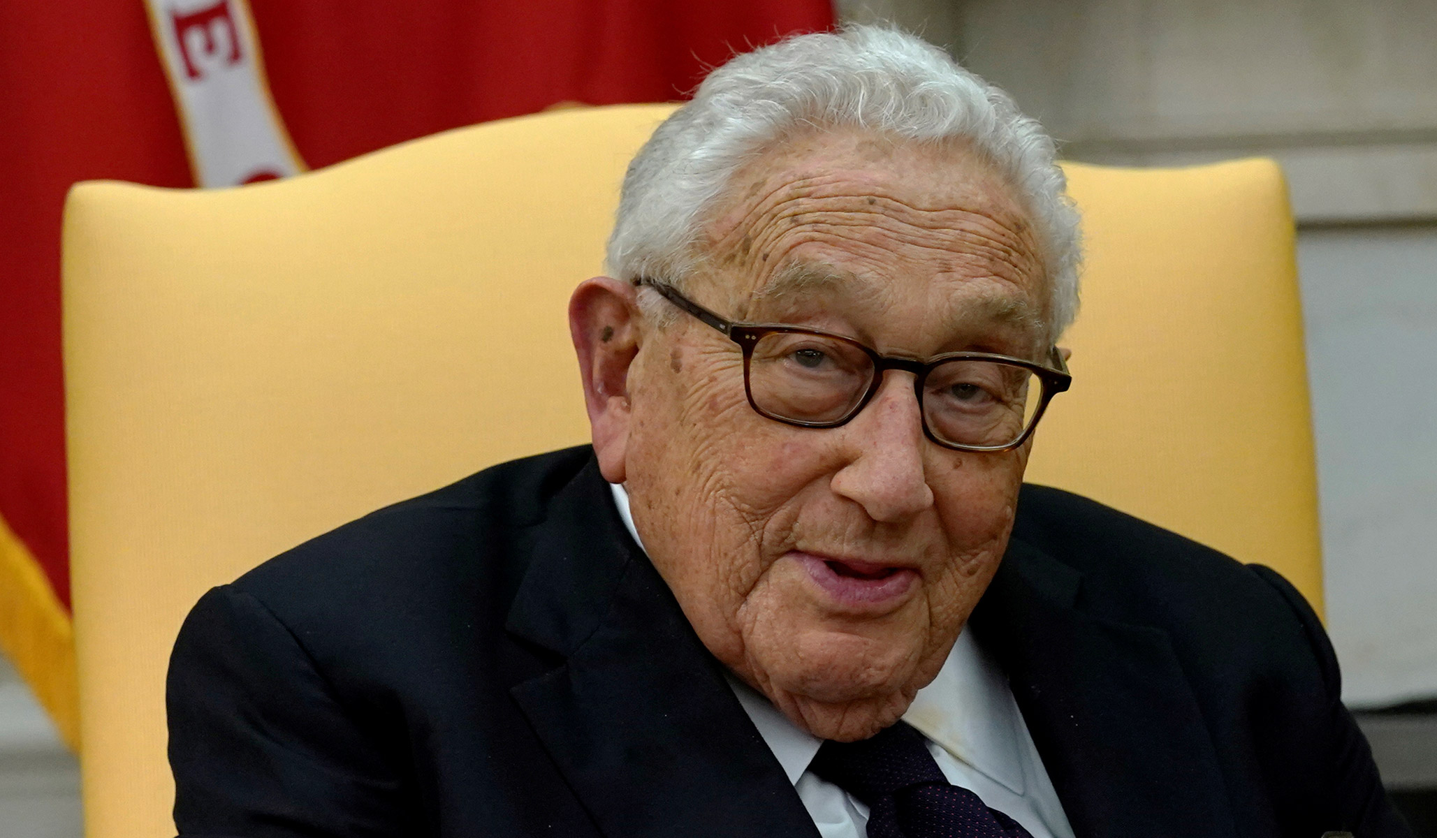 Kisindžer: Neuspjeh u borbi protiv pandemije bi mogao svijet dovesti na ivicu propasti