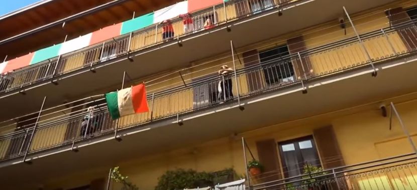 “Bella ciao” orila se ulicama Milana: Građani sa terasa pjesmom proslavili Dan oslobođenja