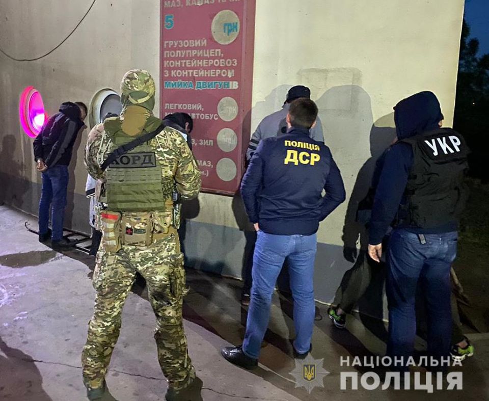 Pogledajte snimak napada na Zvicera u Kijevu: Uhapšeni Srbin, Crnogorac i Makedonac sasuli pet hitaca