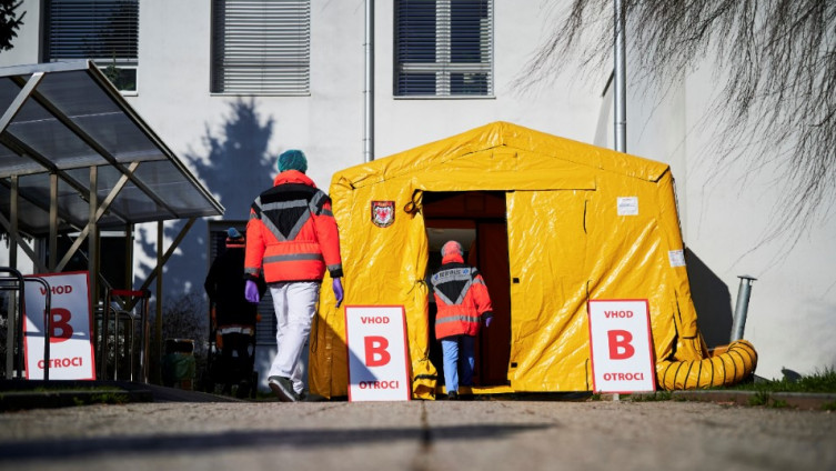 U Sloveniji tri slučaja zaraze koronavirusom