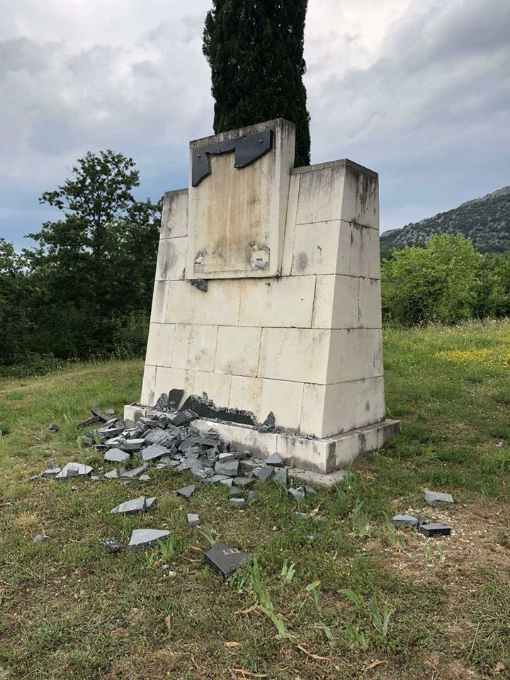 NVO Građanska alijansa spremna da uplati sredstva za obnovu ploče u Piperima