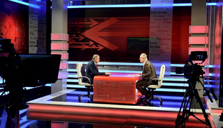 Simović: CG ne želi da probleme rješava na ulici