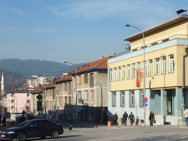 Pljevljak zasut flašama i uvredama: Tužilac ocijenio da nema krivičnog djela