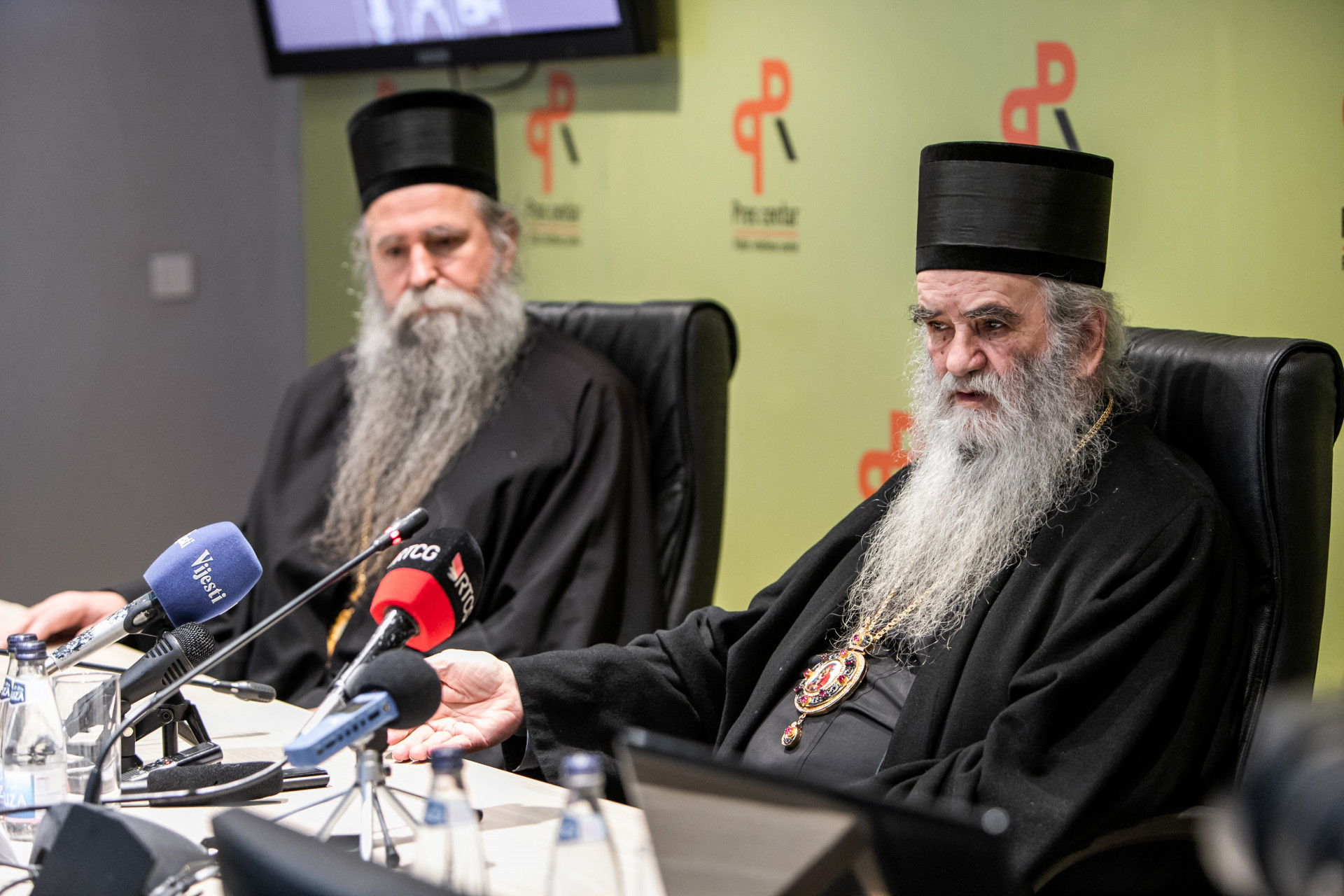 Joanikije: Amfilohiju bilo teže što sam priveden nego meni
