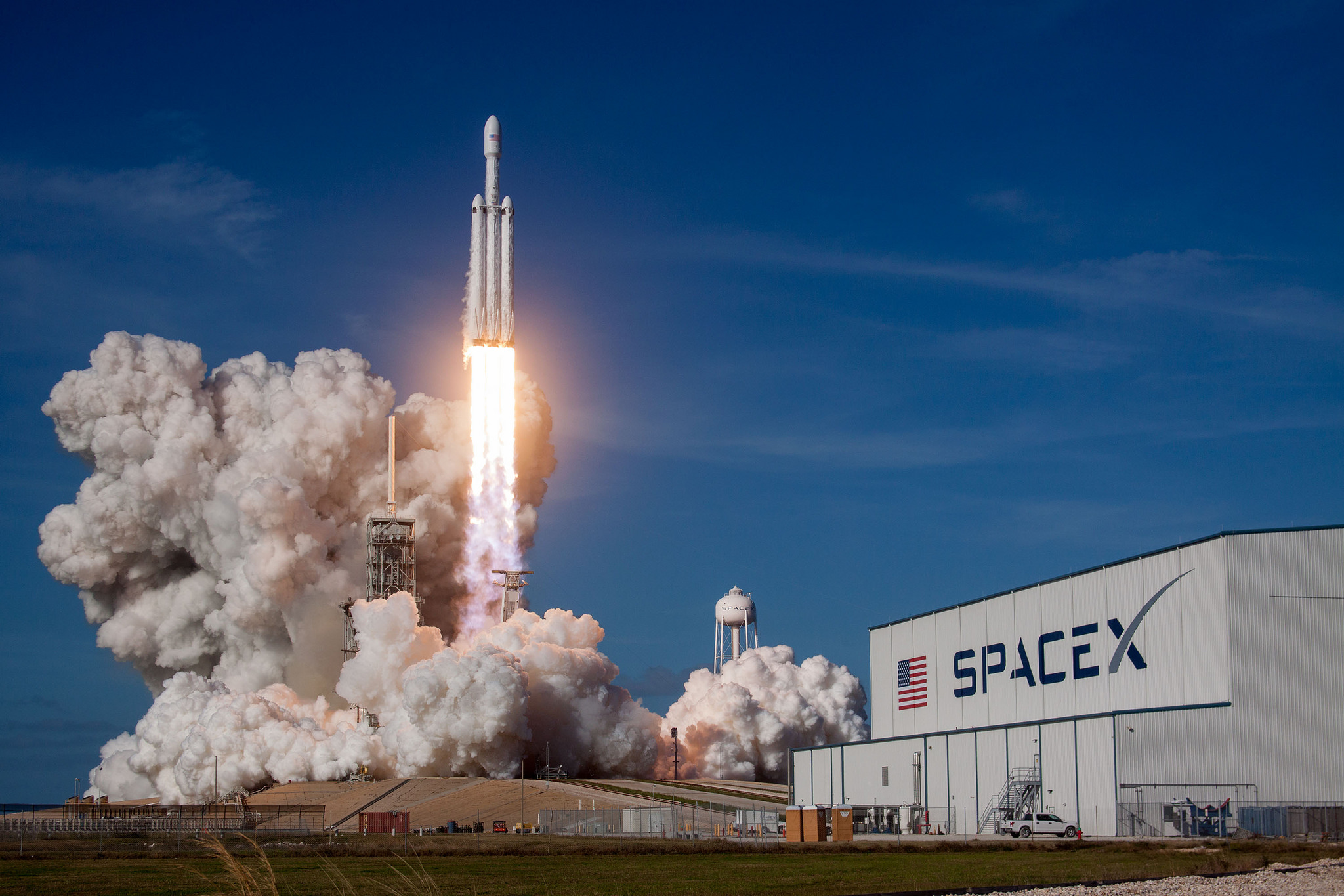 (VIDEO) SpaceX poslala prve astronaute u svemir