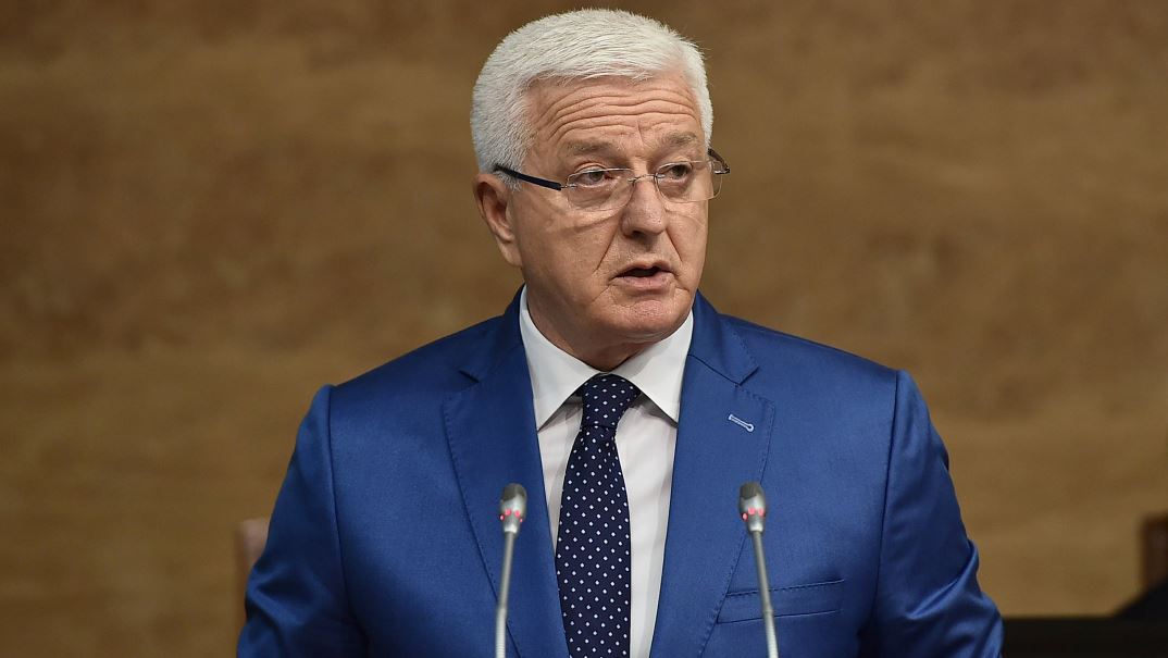 (UŽIVO) Marković: Uspješno smo se izborili sa koronavirusom koji je ponovo importovan iz Srbije neodgovornošću nekoliko pojedinaca