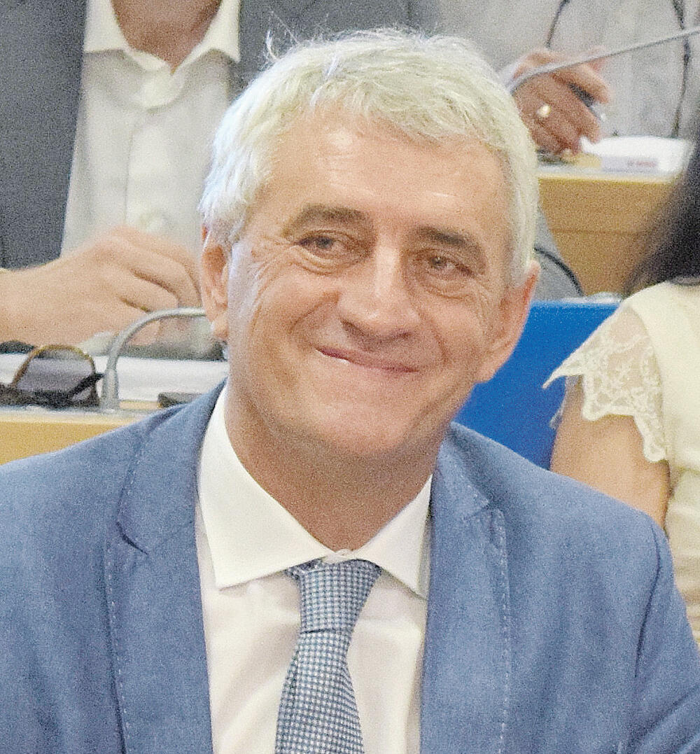 Vujošević: Službeni list postupao po zakonu