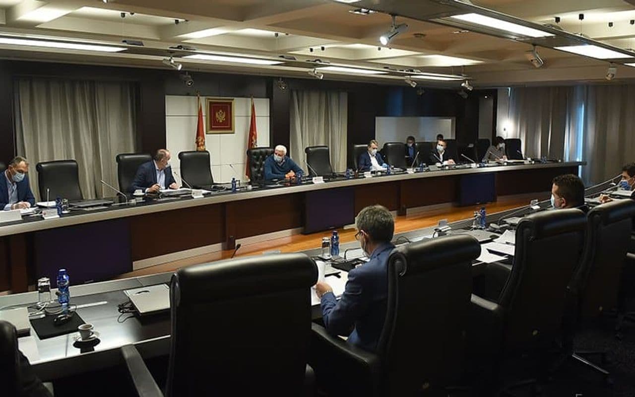 NKT: Pojedini ljekari gaze struku