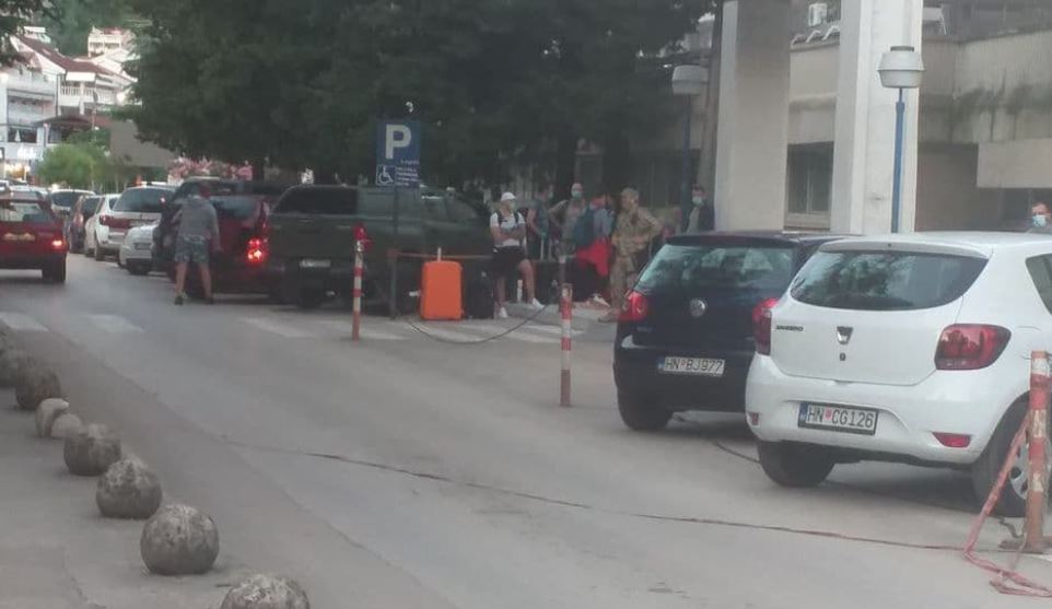 Jedna grupa pomoraca danas napušta karantin u Igalu, druga sjutra