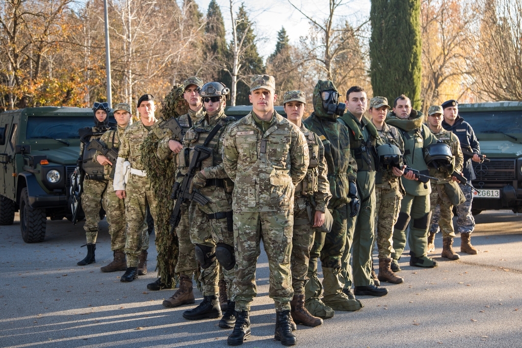Raspisan oglas za 150 novih vojnika