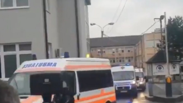 OVAKO prevoze zaražene koronom iz Novog Pazara za Beograd (VIDEO)