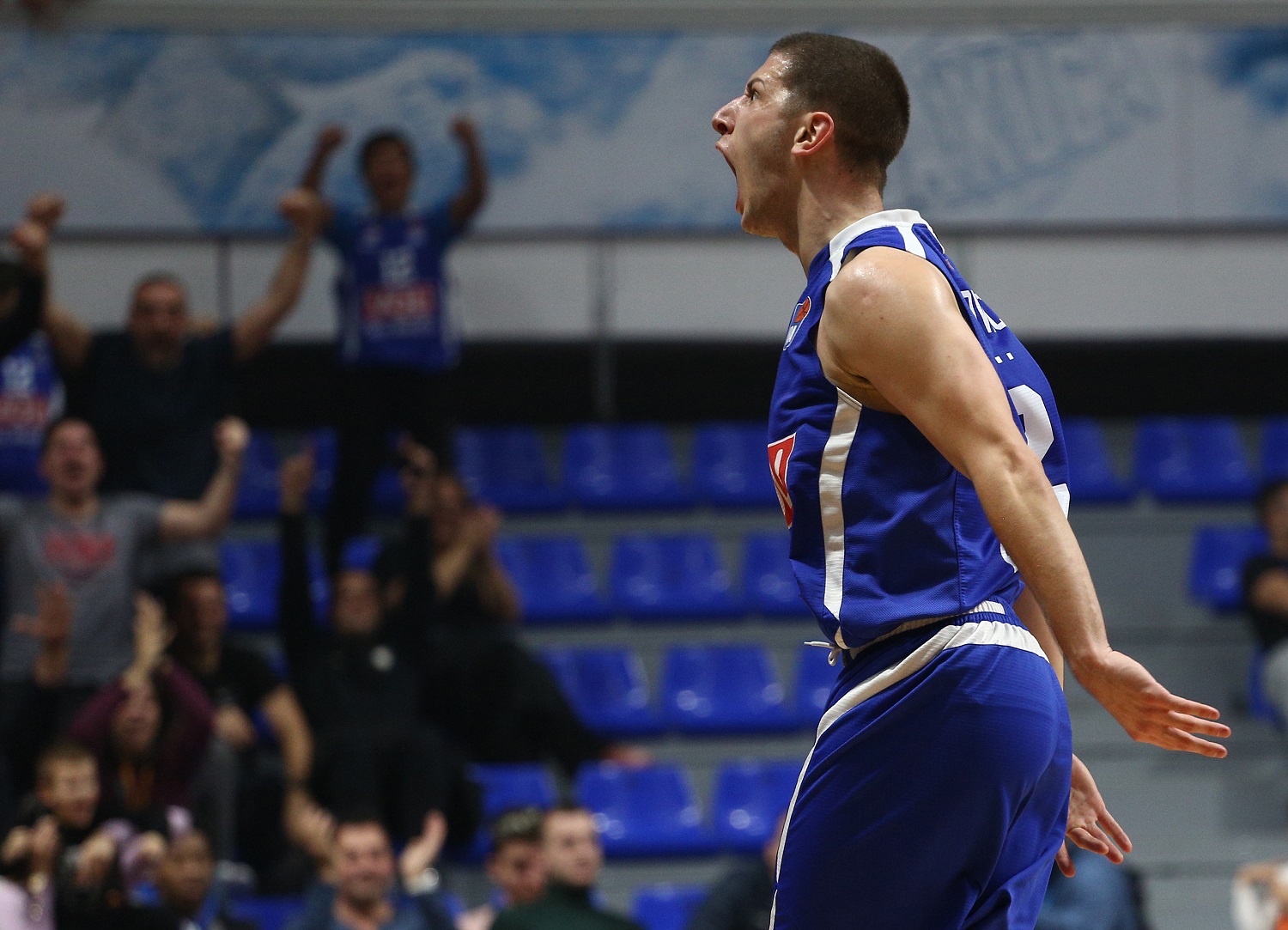 Iz drugog plana kao u šampionskoj godini