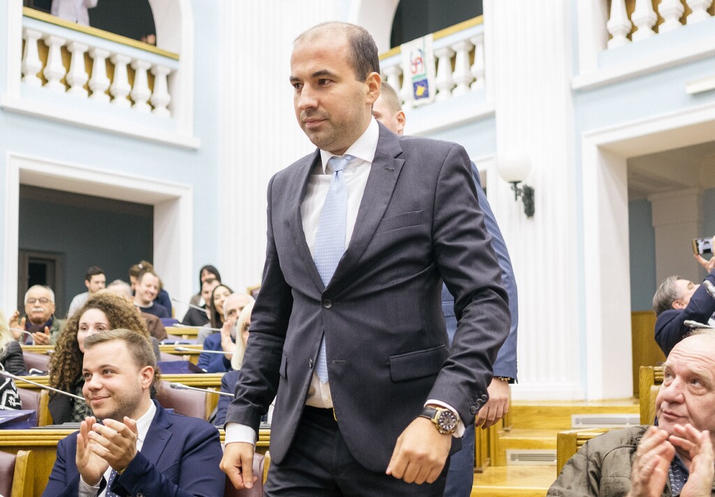 Rađenović: Održati sastanak na temu turističke sezone u Budvi u svijetlu stanja nakon epidemije