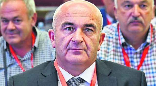 SNP: Dosta je bilo političke farse i lažne demokratije