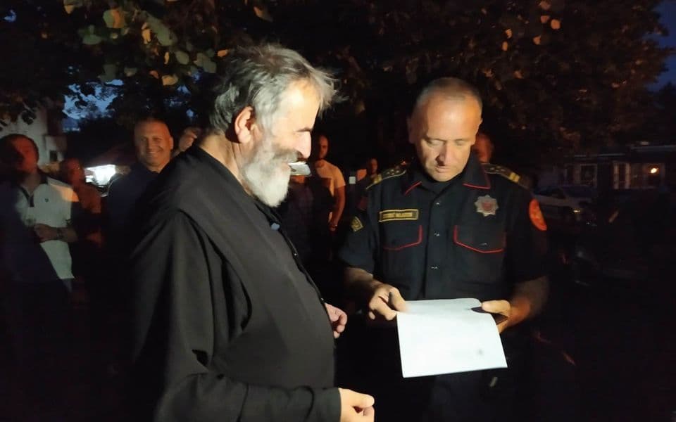 Sveštenik Todorović saslušan u policiji