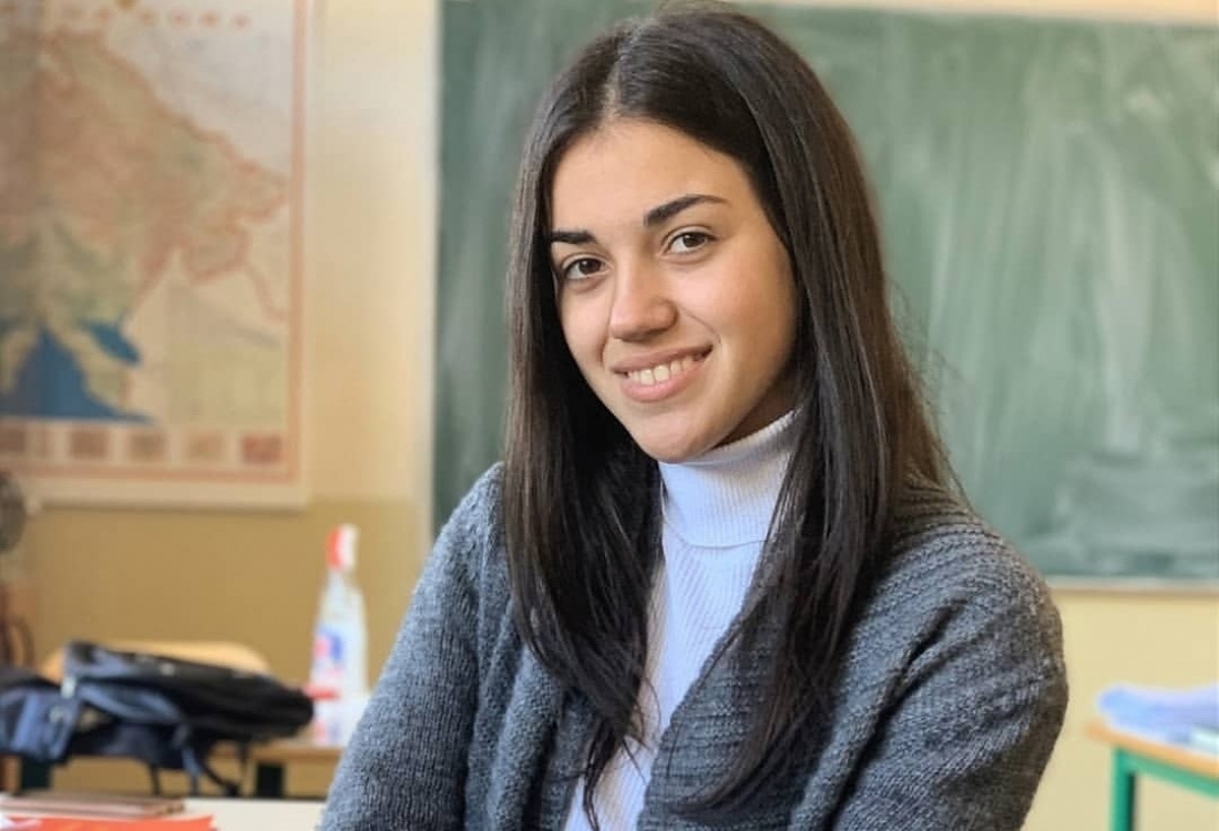 Bojani Ivanović najboljoj učenici cetinjske Gimnazije nagrada Udruženja Crnogoraca Amerike (UCA)