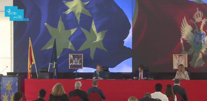 Odgođena sjednica budvanske skupštine, nema kvoruma, Carević: Ovo je zastiđe