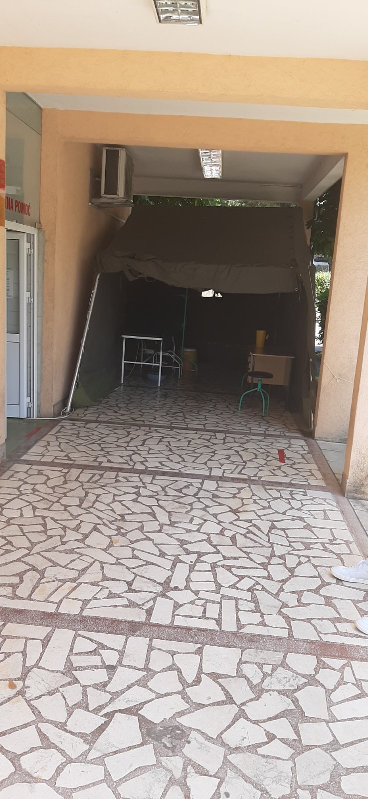 U Tivtu počinje dezinfekcija javnih površina