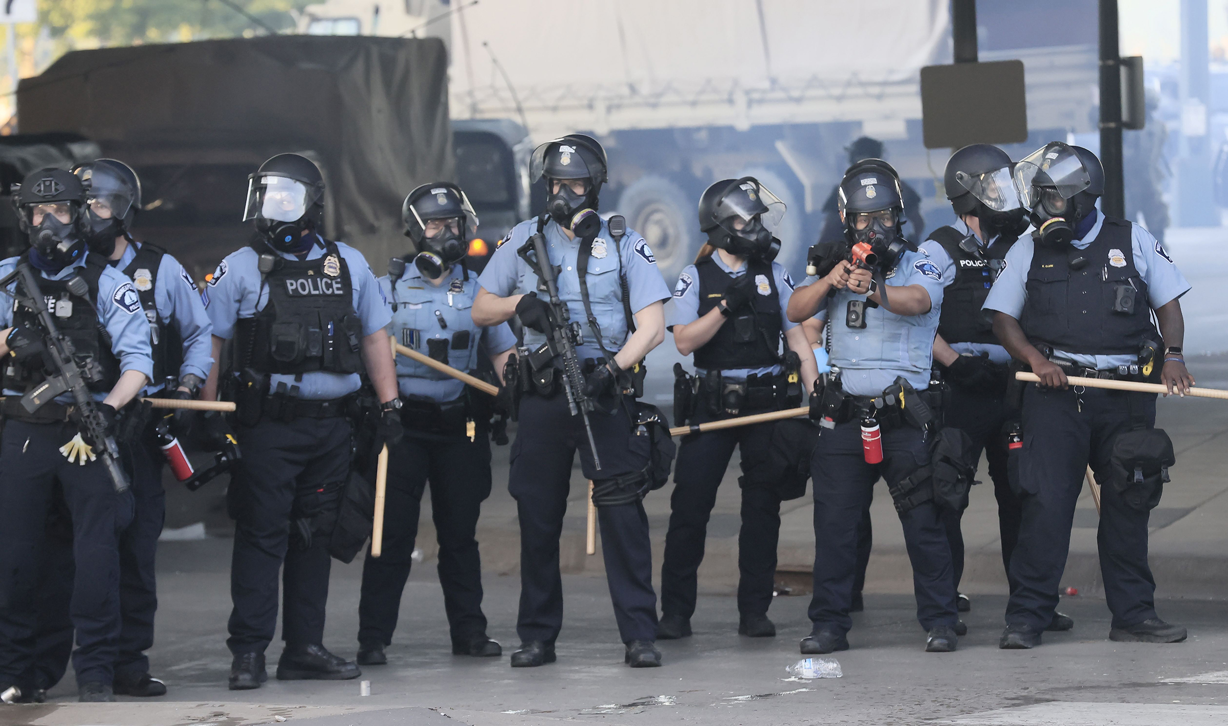 Mineapolis raspušta gradsku policiju nakon ubistva Flojda