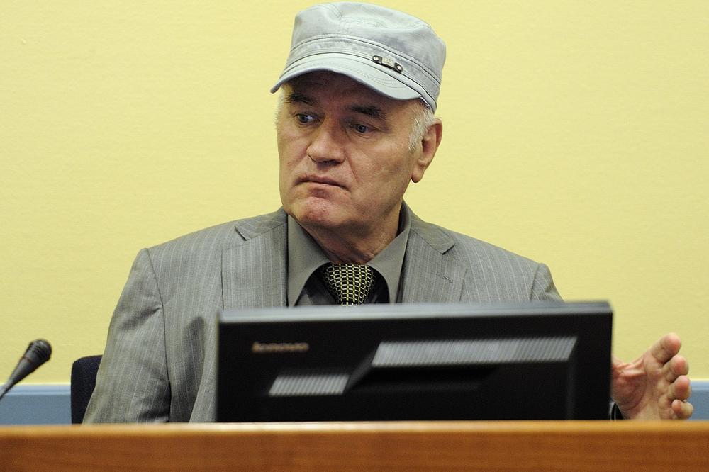 Odbrana traži da Ratka Mladića hitno pošalju na bolničko liječenje