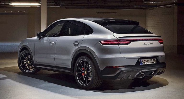 STIŽE: 2021 PORSCHE CAYENNE COUPE GTS