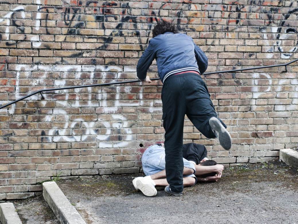U Tivtu se potukli moleri i građevinski radnici