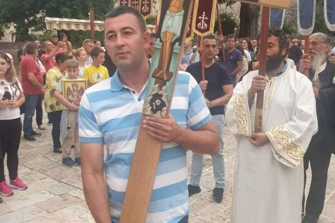 Kad policijsku uniformu skine Mandićev rođak: Manipulacije, lažne vijesti i foto montaže