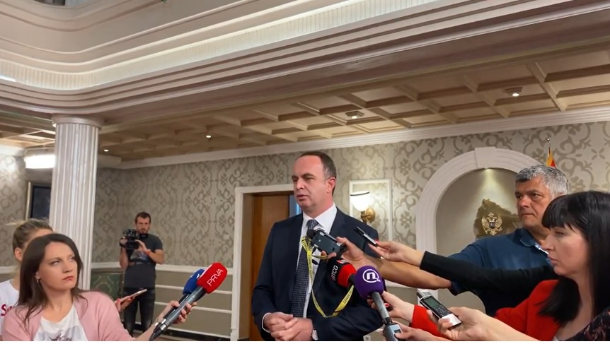 Đeljošaj poziva albanske stranke na ujedinjenje
