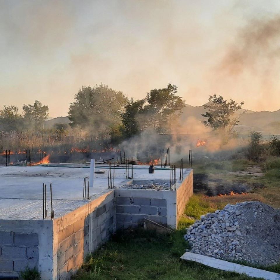 Služba zaštite Glavnog grada: Gasili požare na 17 lokacija