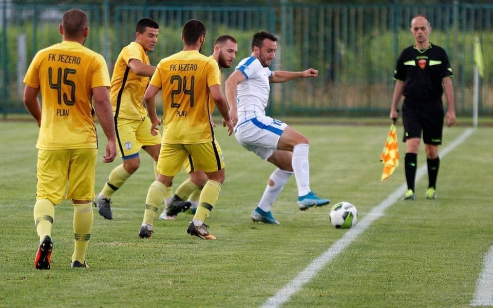 Trijumf Koma, Vlahović pogodio u nadoknadi