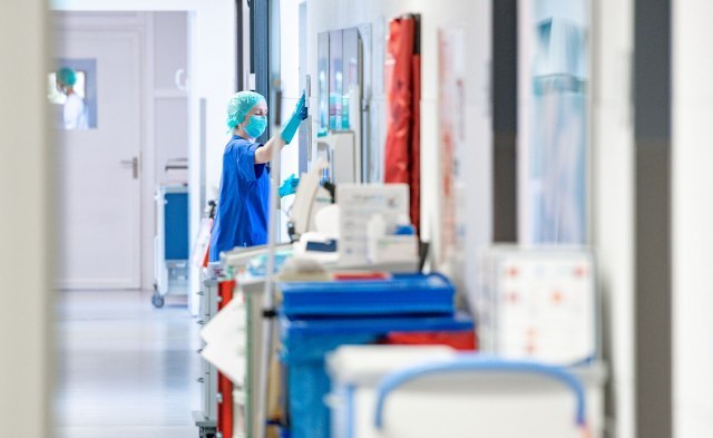 13 pacijenata u teškom stanju, 11 na respiratorima u Čačku