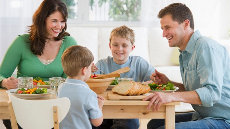Dijete voli ono što mama jede, pazite kakav mu primjer dajete!