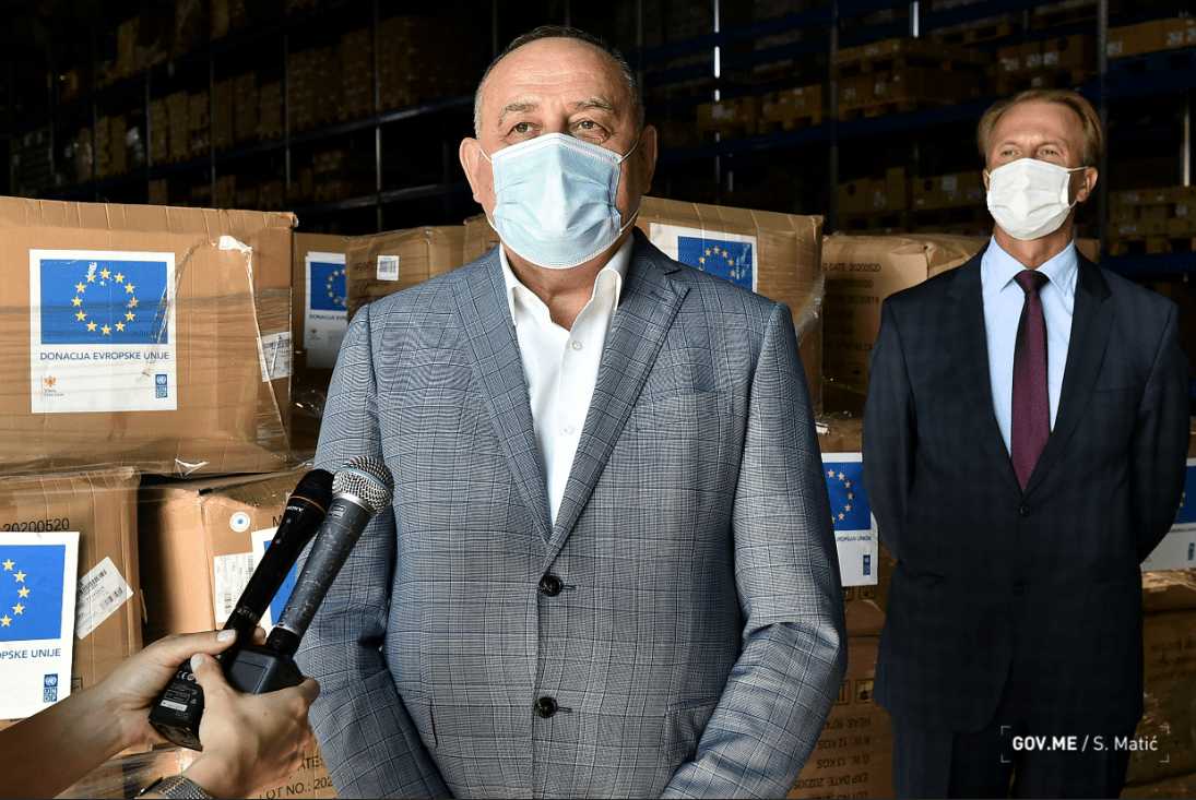 U Crnu Goru stiglo 86 respiratora i 235.000 komada lične zaštitne opreme
