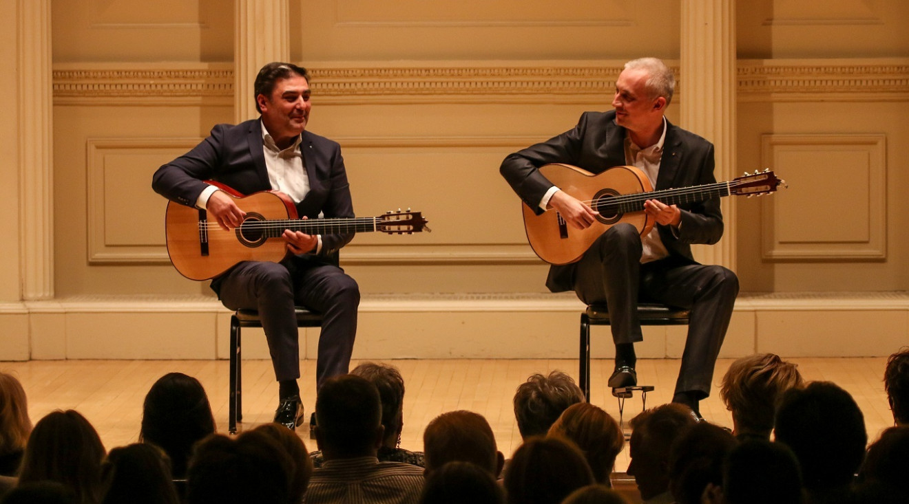 Koncert povodom Dana državnosti: Duo gitara Bulatović i Nikčević uz pratnju kamernog orkestra