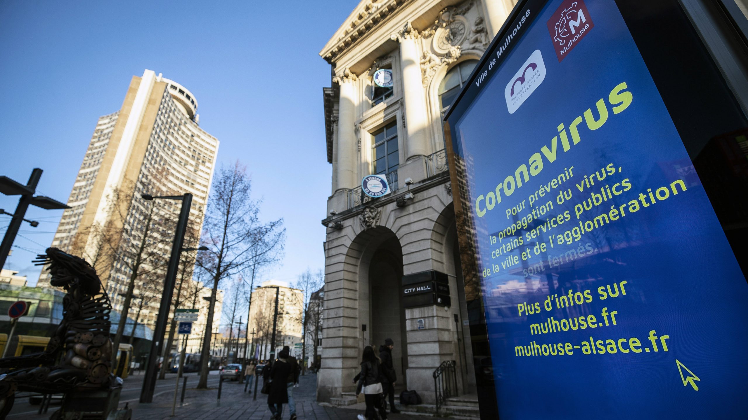 Nevakcinisani u Francuskoj ne mogu u restorane, kafiće, sportske objekte