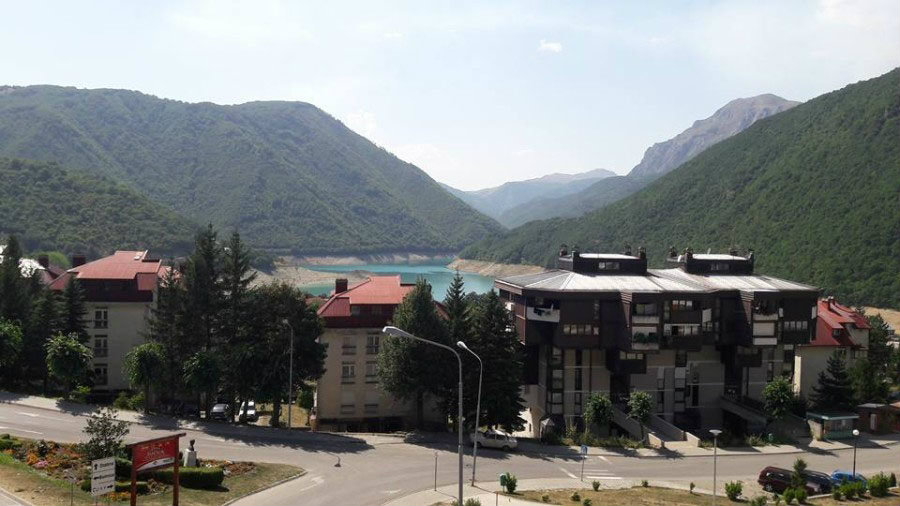 VRIJEME MIJENjA OBIČAJE: U Plužinama ukinuli “čašicu za dušu”