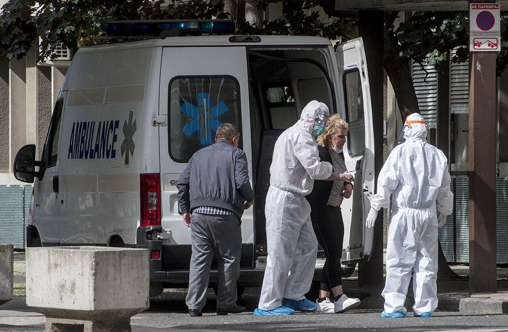 Članovi porodice pokušali da otmu tijelo preminule od COVID 19